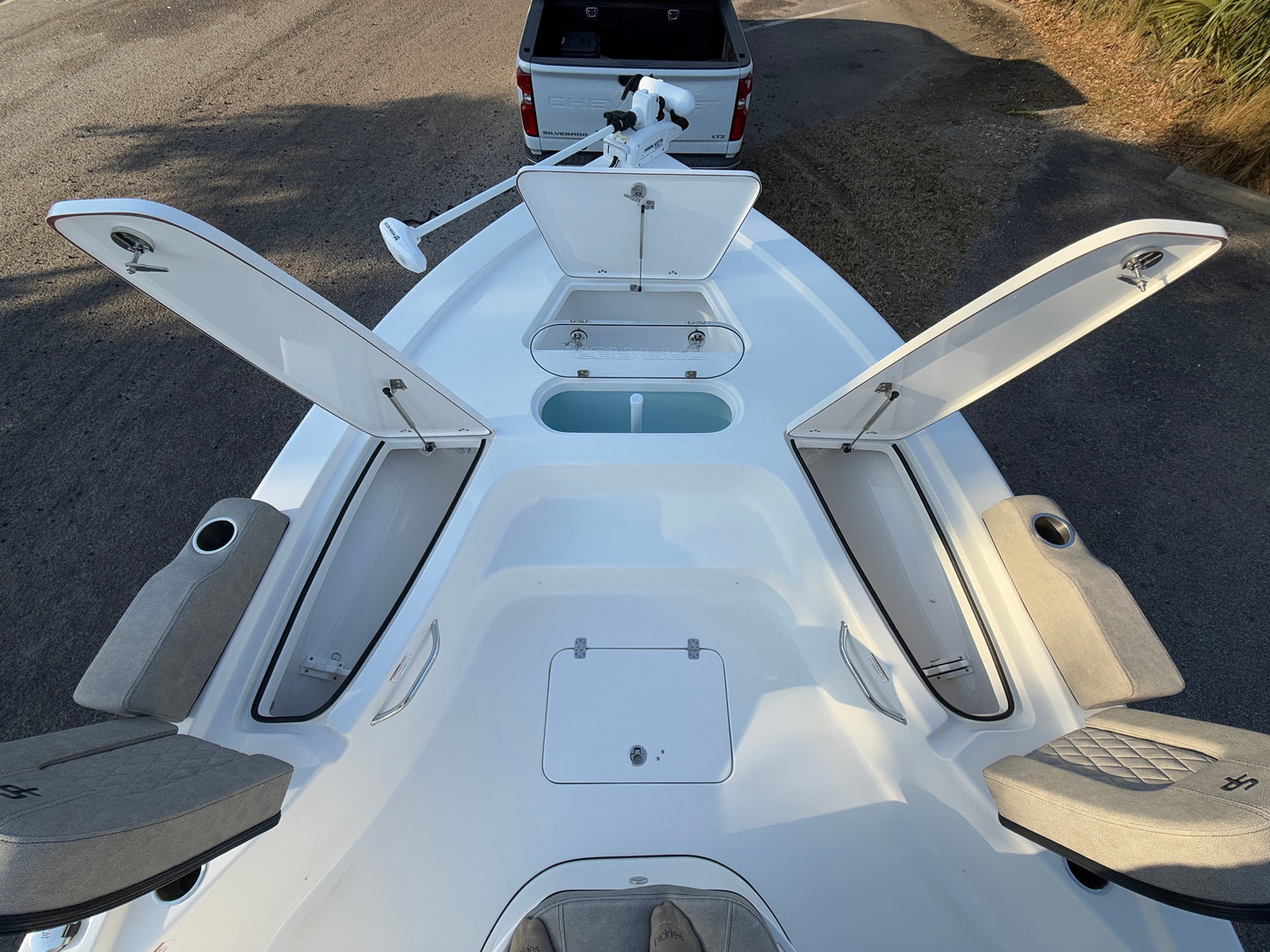 24' 2023 Sea Pro 248 Bay