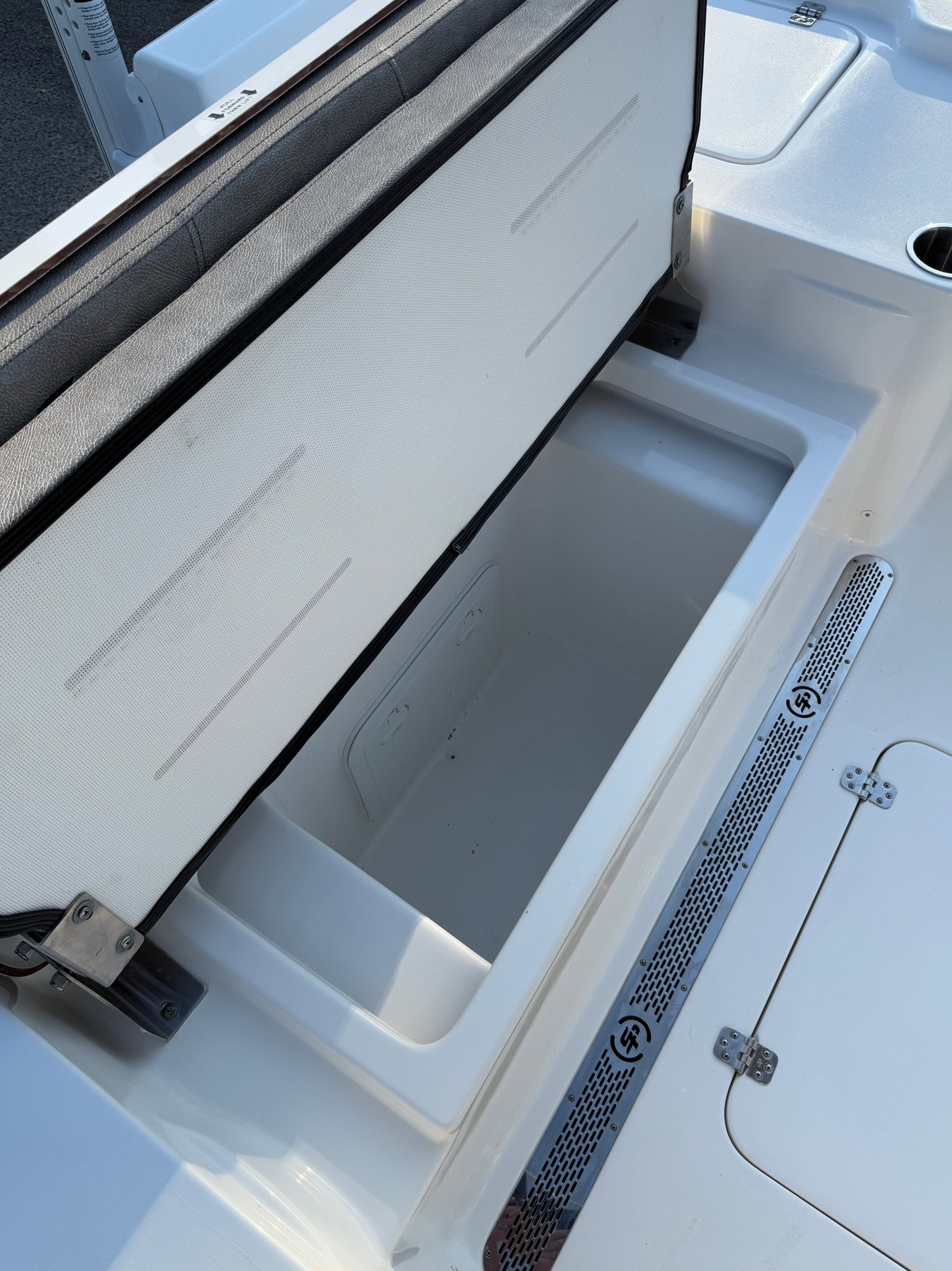 24' 2023 Sea Pro 248 Bay