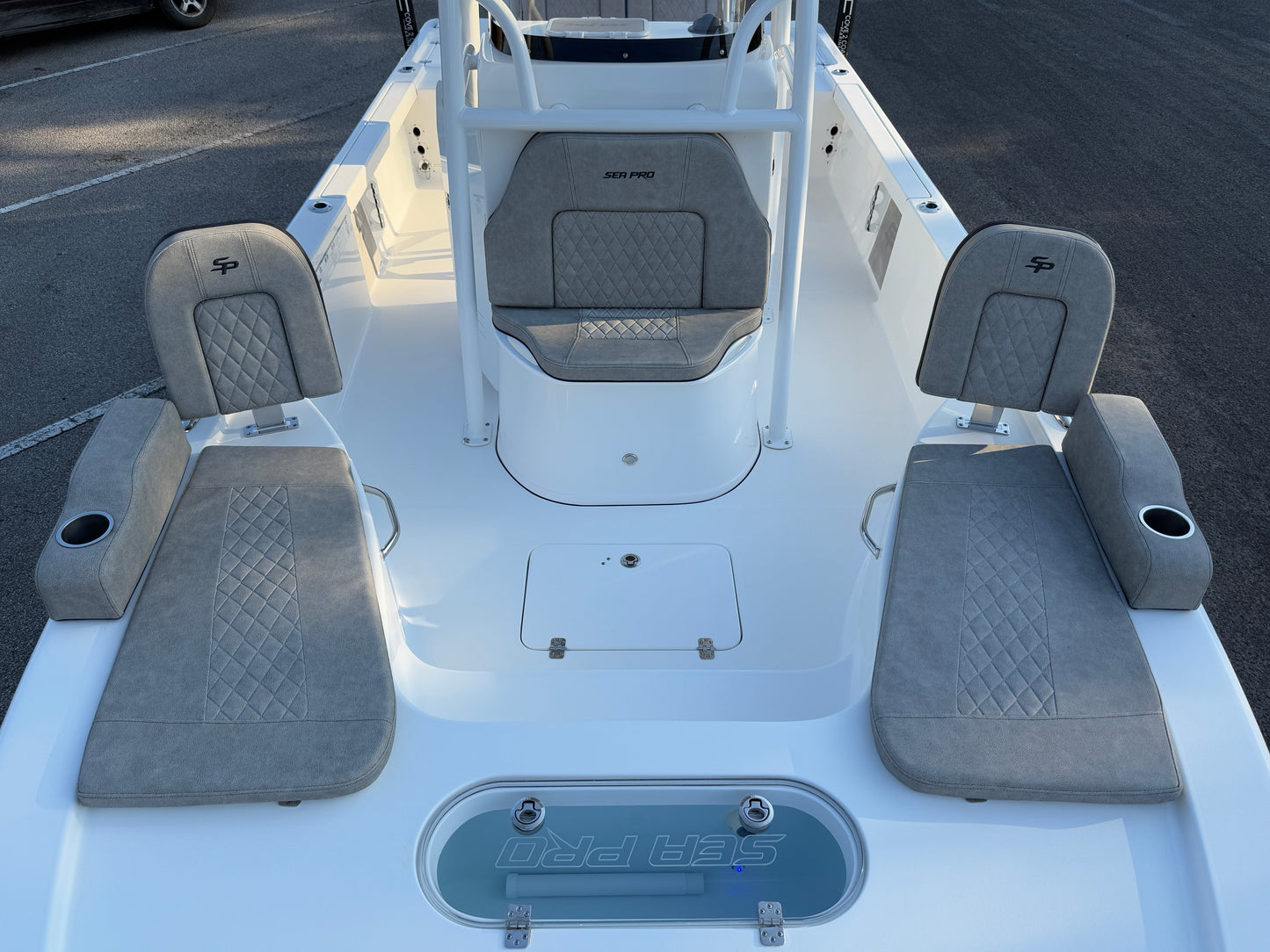 24' 2023 Sea Pro 248 Bay