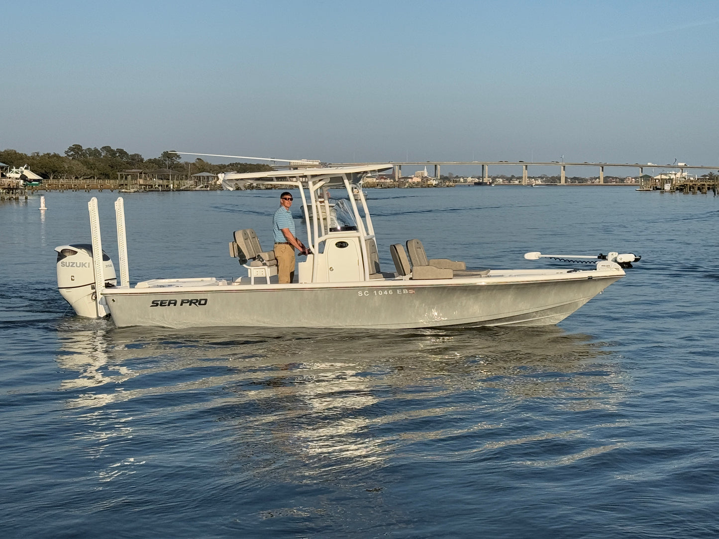 24' 2023 Sea Pro 248 Bay