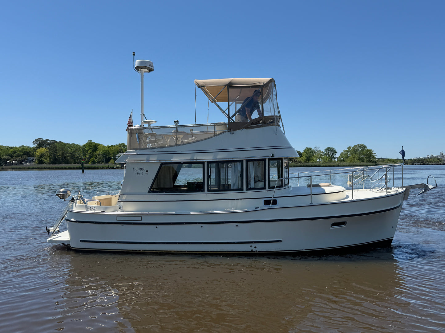 31' 2003 Camano