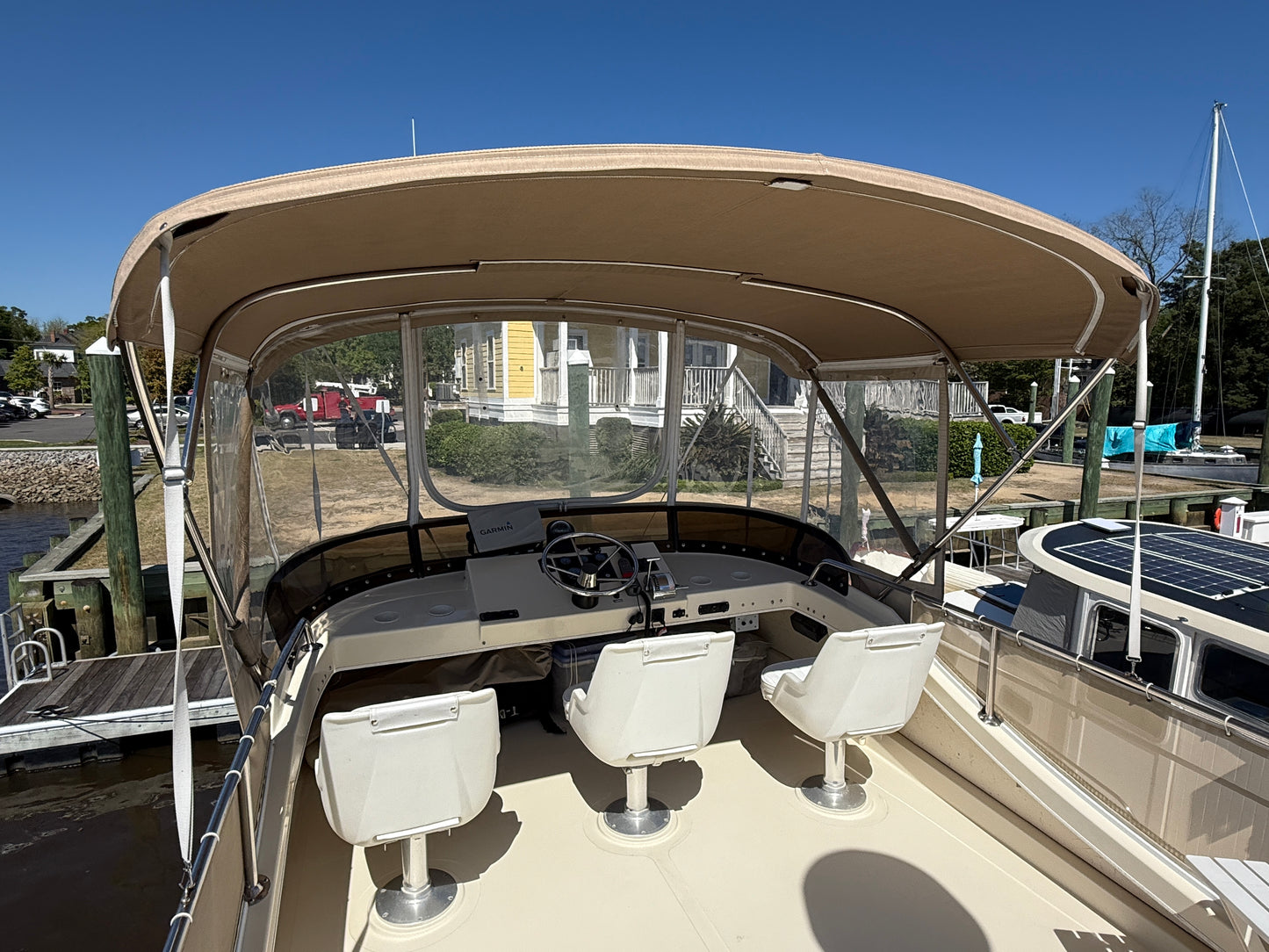 31' 2003 Camano