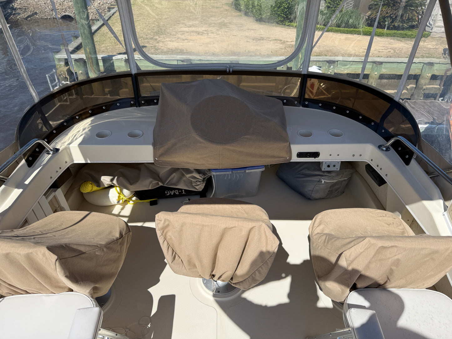 31' 2003 Camano
