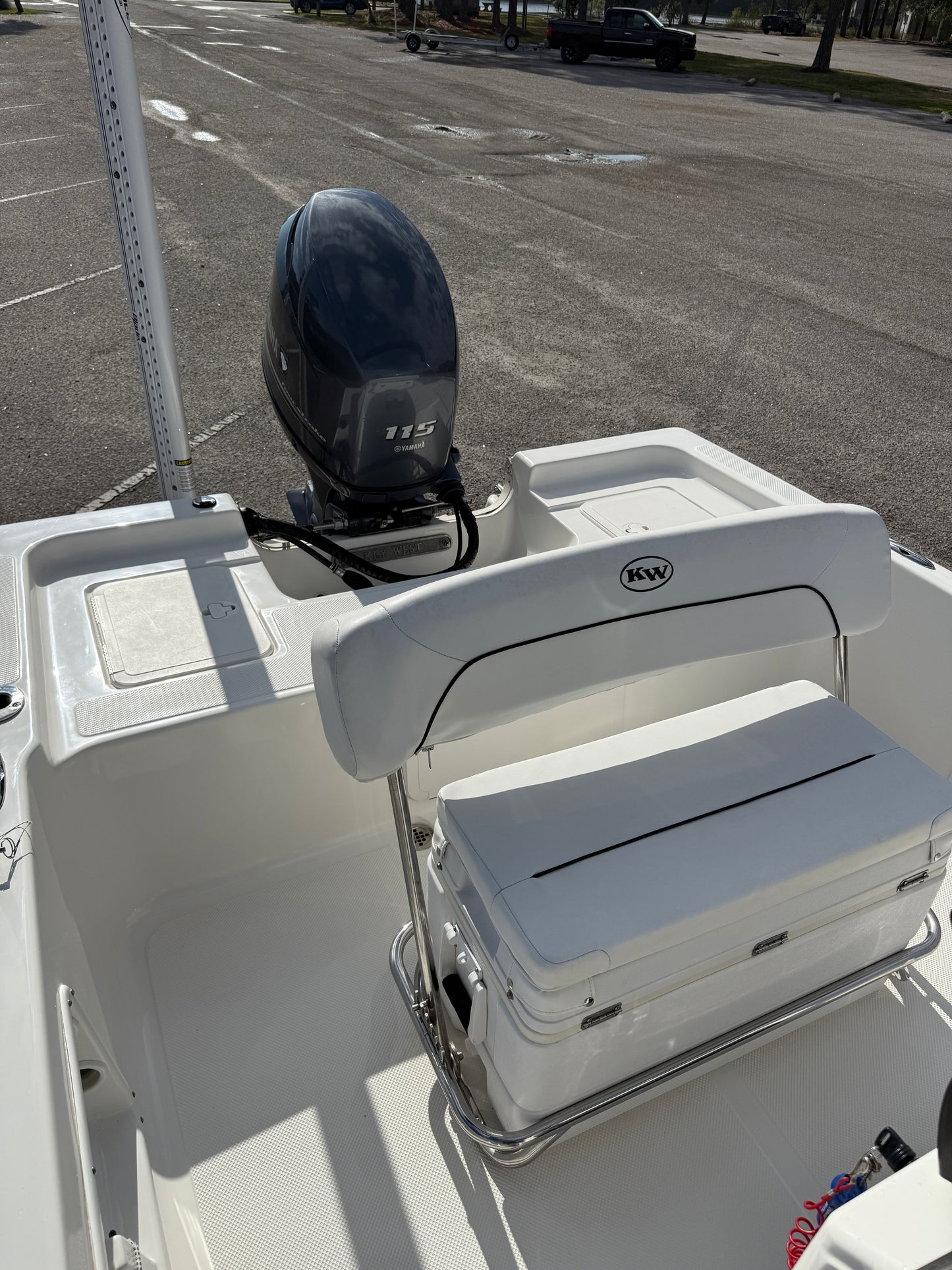 17' 2013 Key West 176 Bay Reef