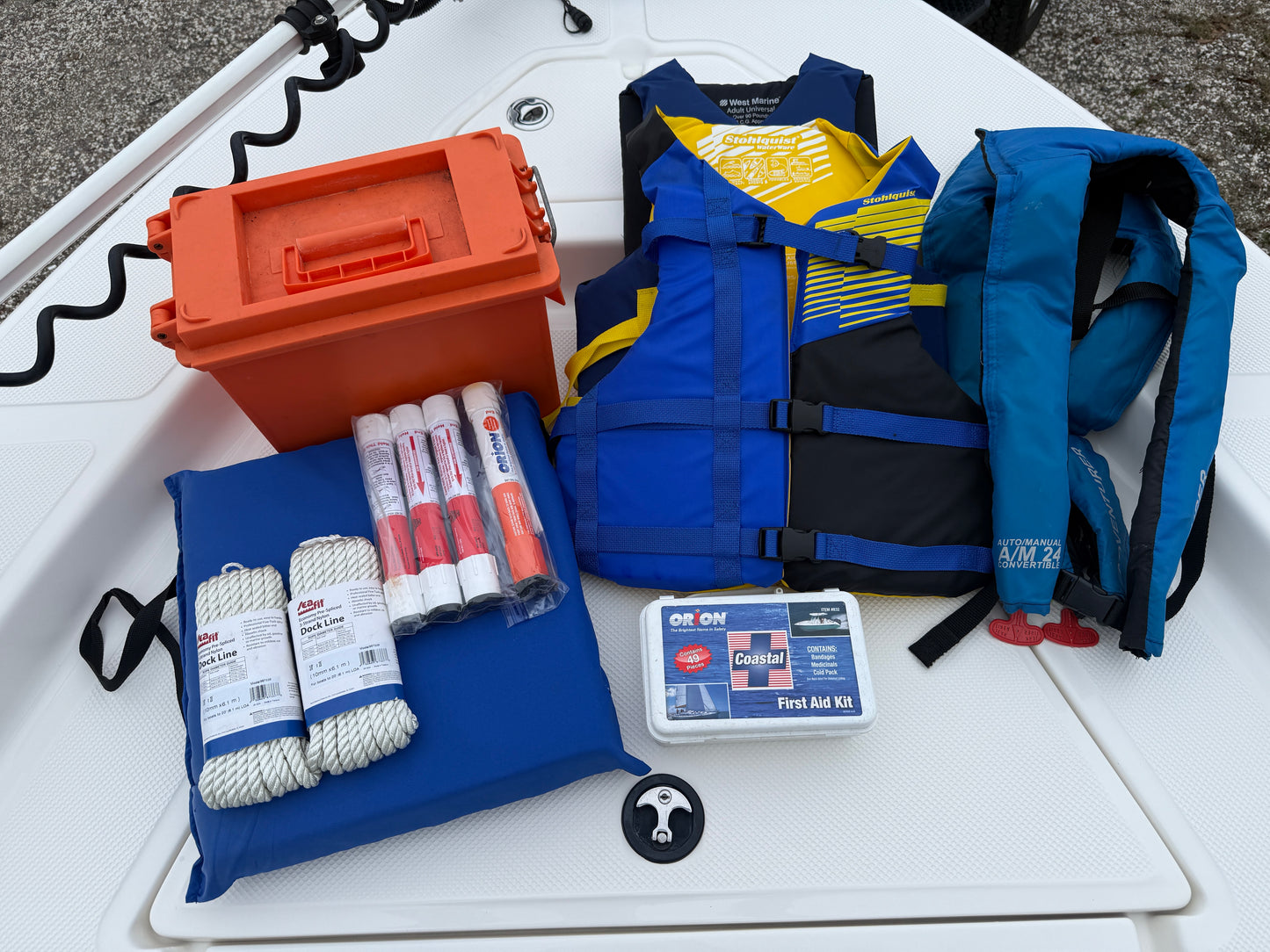 17' 2013 Key West 176 Bay Reef